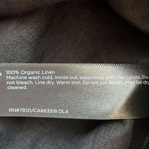 Eileen Fisher Black Bateau Neck 100% Linen Tunic Top. Size Medium. - Picture 12 of 12